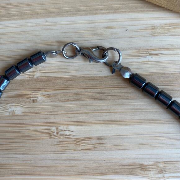 Green Statement Layered Necklace - Picture 5 of 6